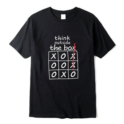 think outside the box - T-Shirt